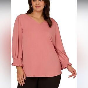 Adrianna Papell Women's Plus Size 3/4 Smocked Sleeve Solid Top size 1X NWT